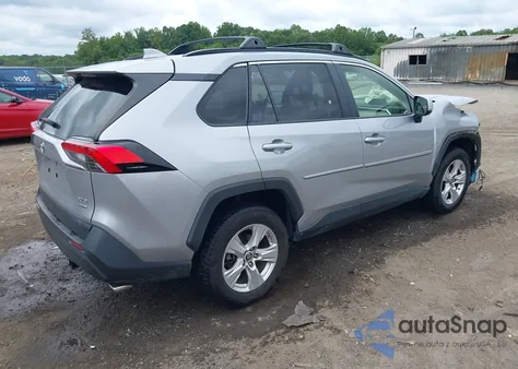 2019 Toyota Rav4 Xle from USA, damaged, VIN JTMP1RFV4KD012750
